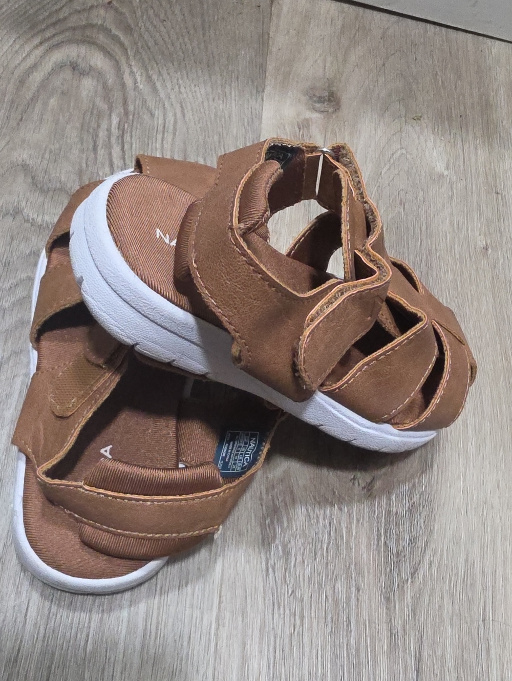 Like New Boy Sandals